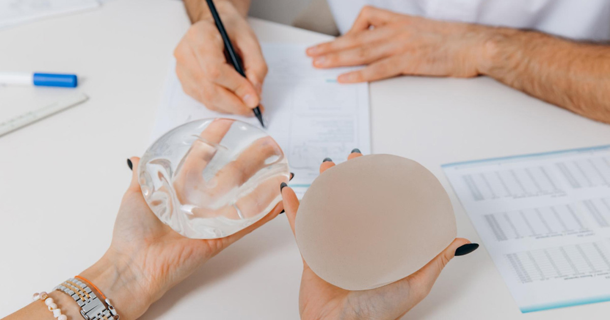 O que acontece com silicone depois de 10 anos